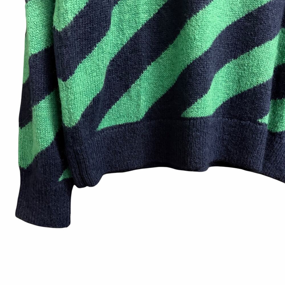 Boden Fluffy Diagonal Stripe Jumper Navy Green Knit Crewneck Sweater Size Large - Picture 3 of 7
